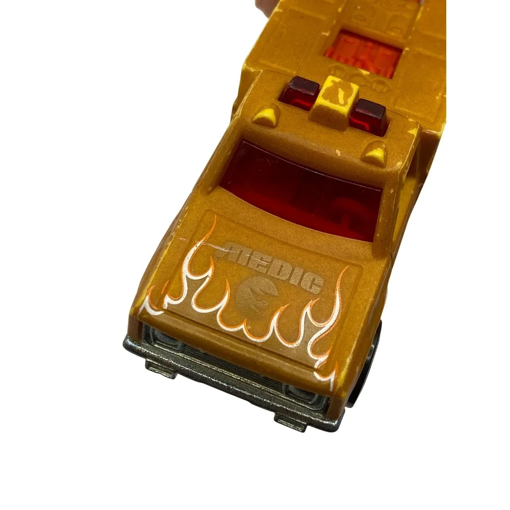 VTG 1974 Hot Wheels Medic Ambulance‎ Truck Gold with Flame Graphics Diecast Car